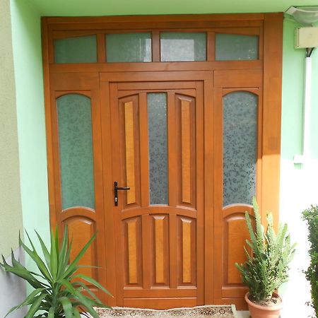 Nelly Guest House سوزوبول المظهر الخارجي الصورة