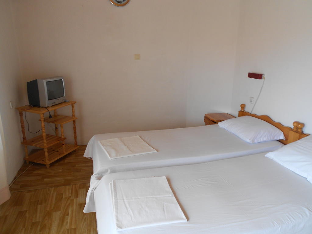 Nelly Guest House سوزوبول الغرفة الصورة