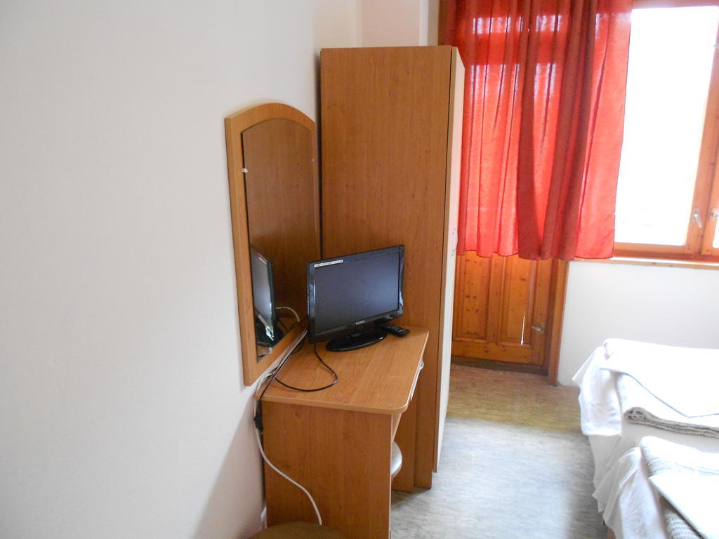 Nelly Guest House سوزوبول الغرفة الصورة